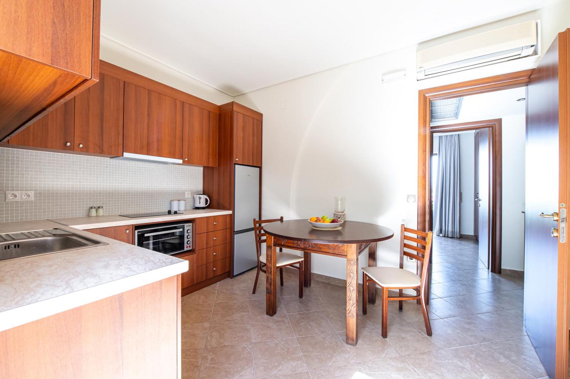 Kahlua Bay Apartments Hersonissos  Bagian luar foto