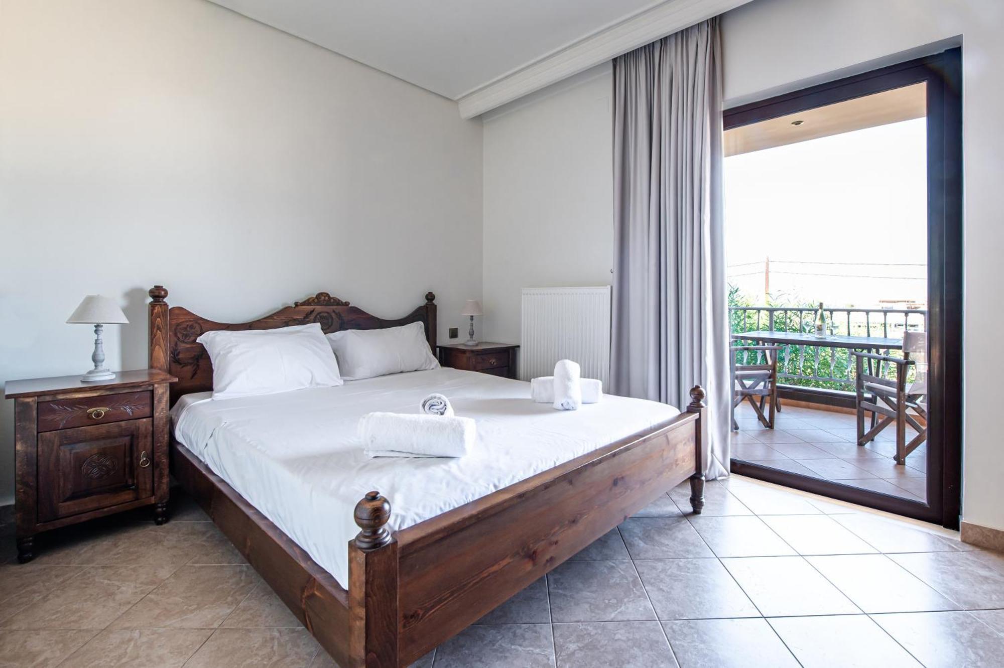 Kahlua Bay Apartments Hersonissos  Bagian luar foto